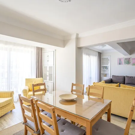 Lägenhetshotell Xox 4*